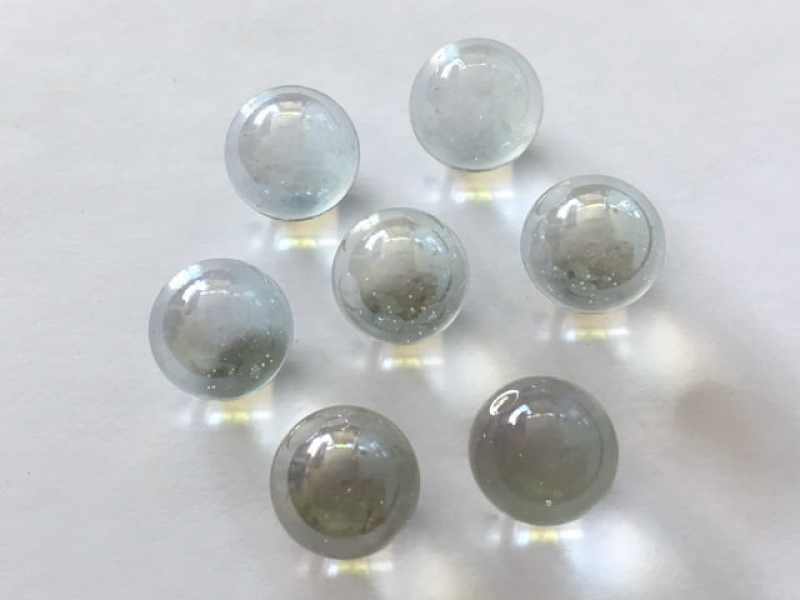 Glass Marbles 14 mm Clear | Shimmering Surface | 1 Kg.