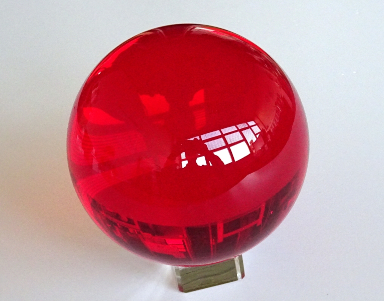 crystal-glass-balls-35mm-red-ruby